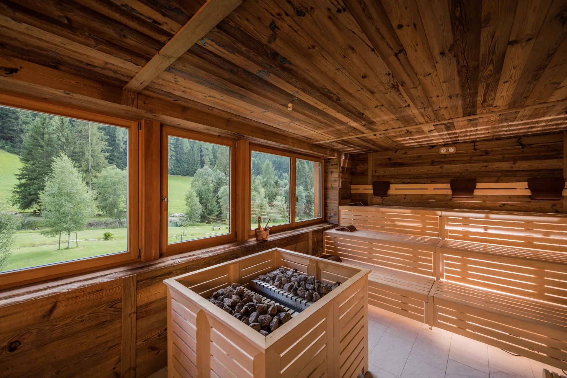 Alpine Nature Hotel Stoll, 1