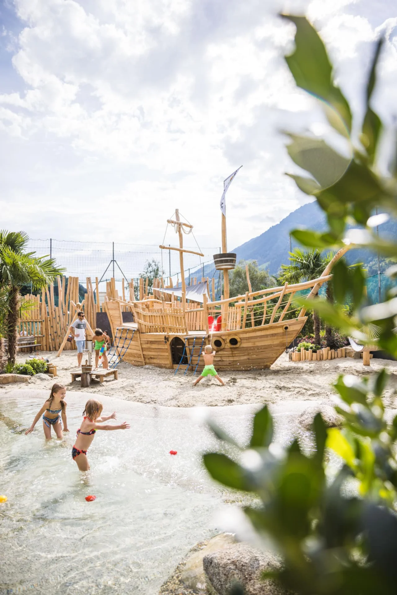 Andreus Resort, 4