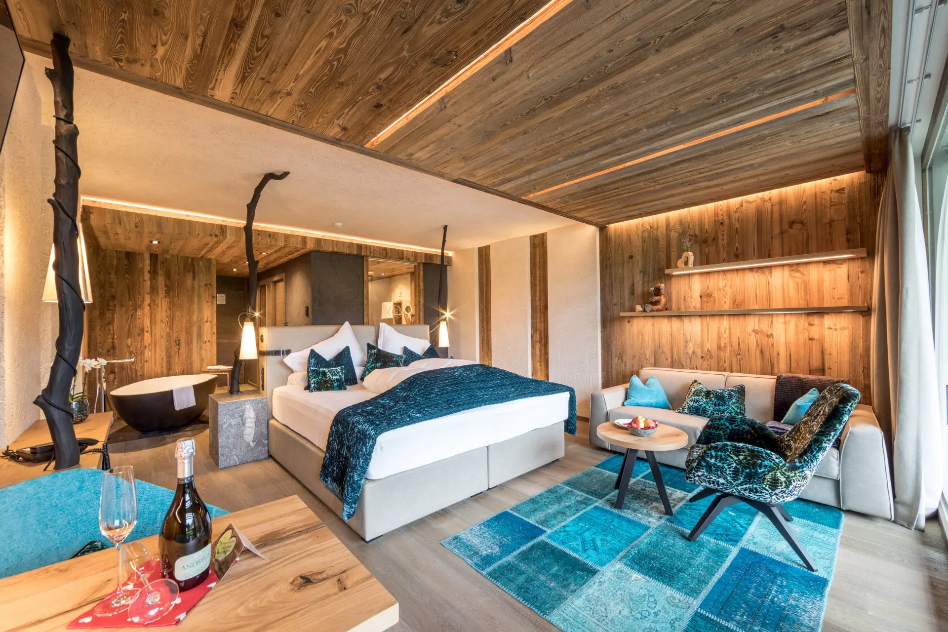 Andreus Resort, 3